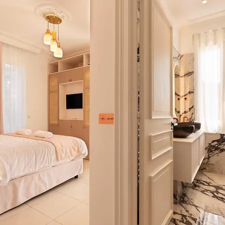 Villa Luxueuse With Pool 7bd 14p - Cannes