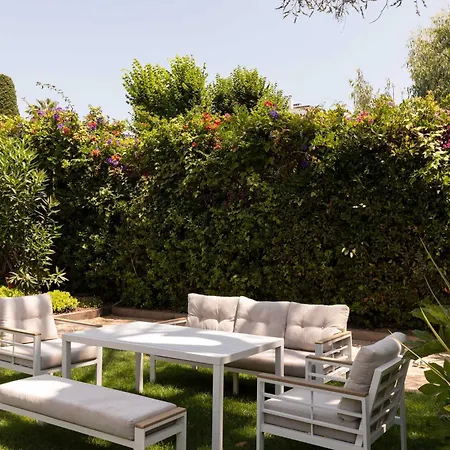 Luxueuse With Pool 7bd 14p - *